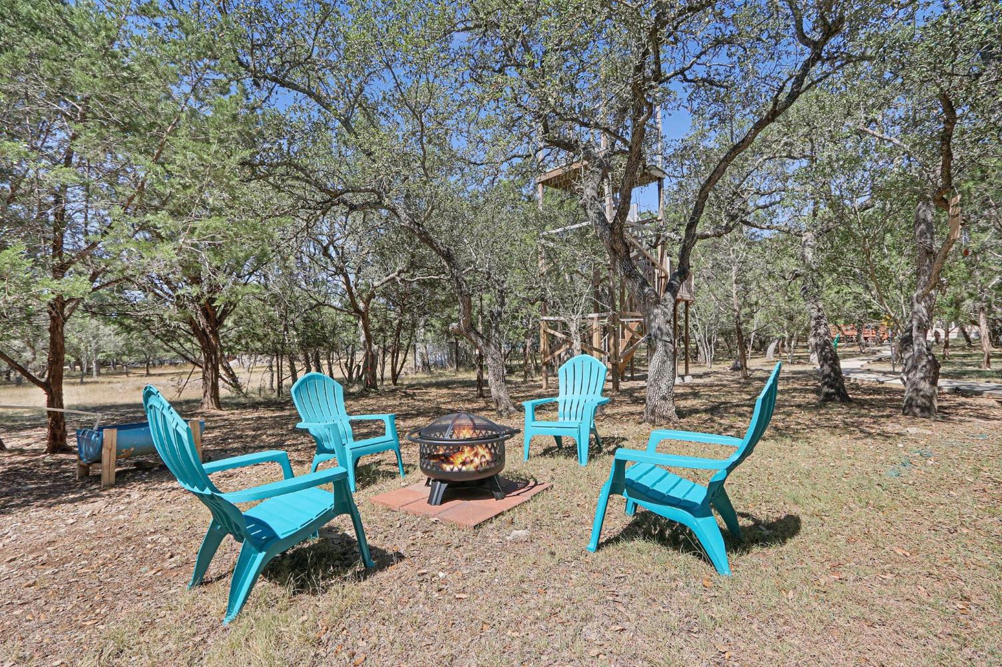 Come On Inn Wimberley Buitenkant foto